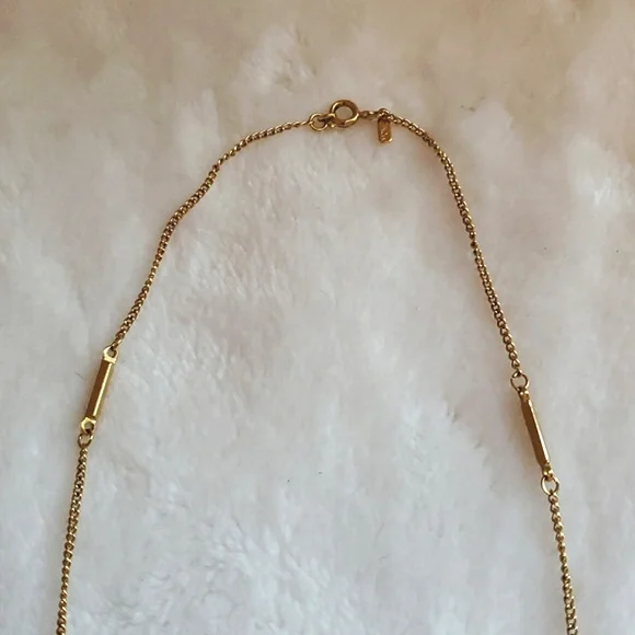 Monet Gold Chain Necklace - Picture 6 of 8